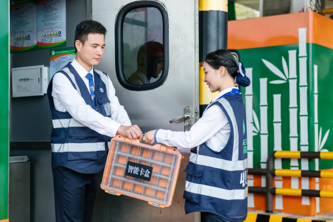 640 (2).jpg 640 (2).jpg