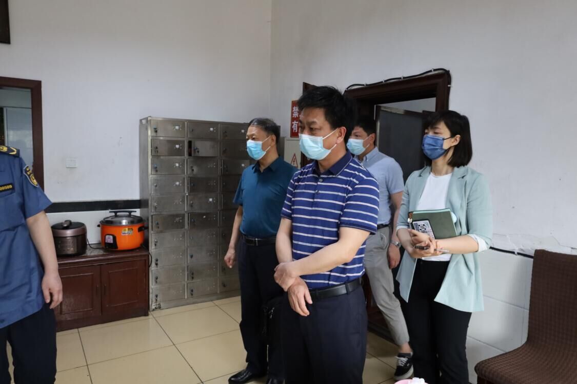 A546D0C115734D384EDF7C07D7AF1D8D_750_750.jpg A546D0C115734D384EDF7C07D7AF1D8D_750_750.jpg