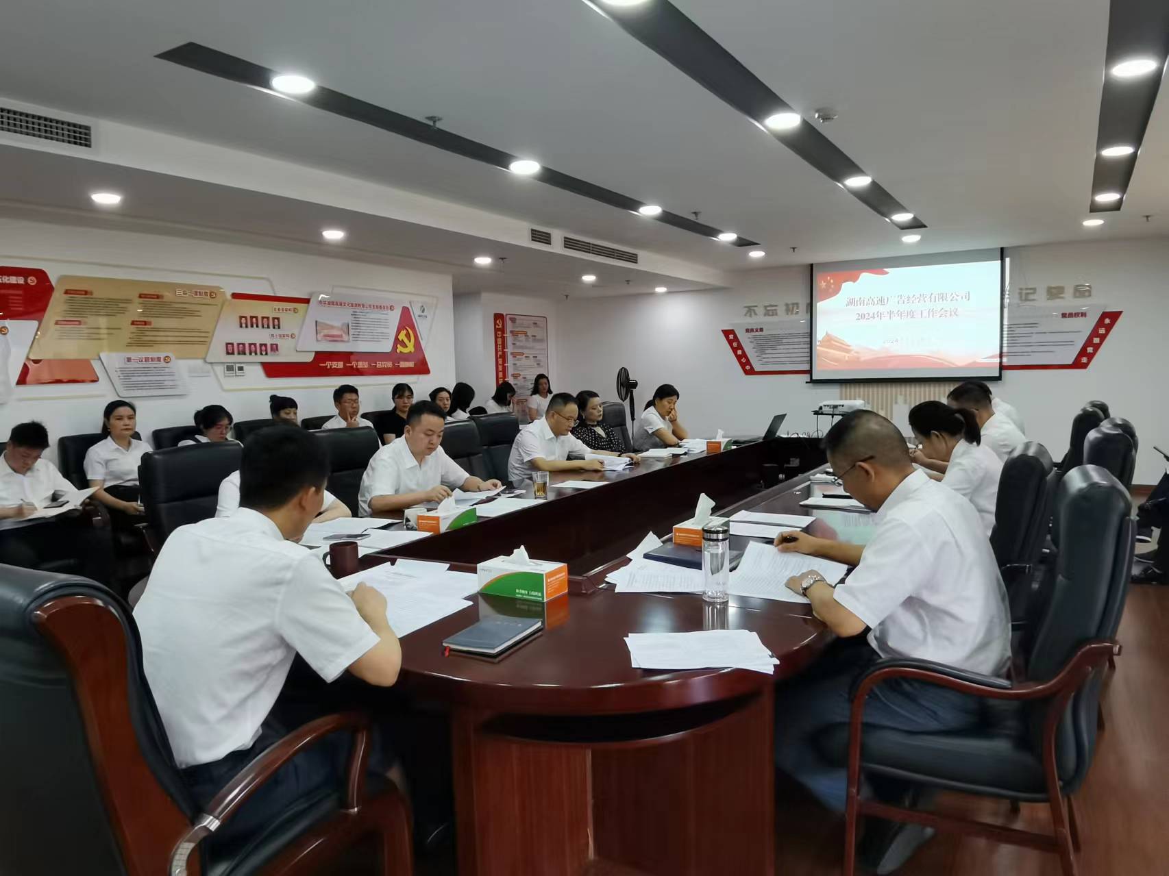 41073a5b34305c2997e951fdc08c5ce.jpg 41073a5b34305c2997e951fdc08c5ce.jpg