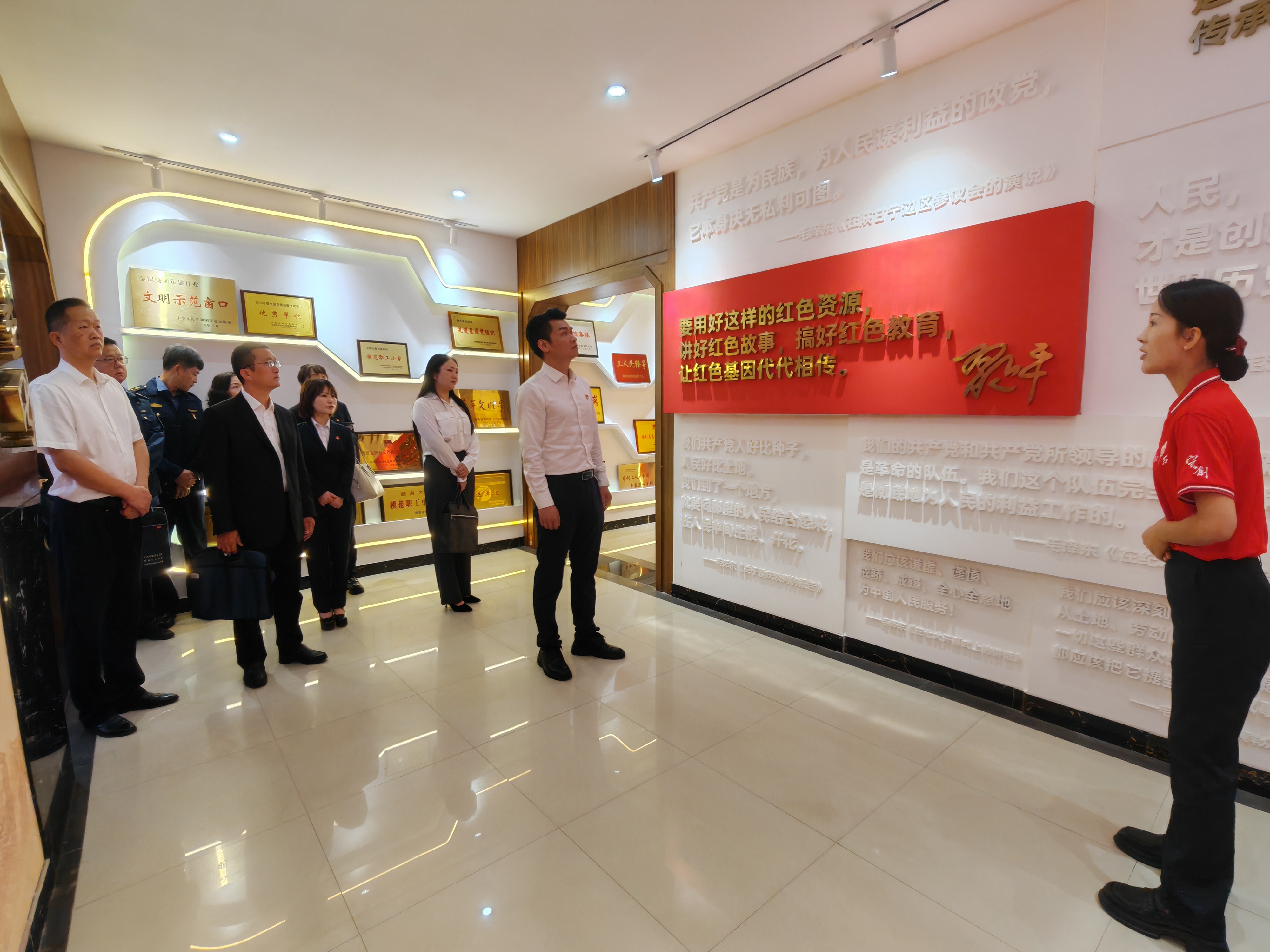 2fbd068c4f334d95edb829dfb3f97fe.jpg 2fbd068c4f334d95edb829dfb3f97fe.jpg